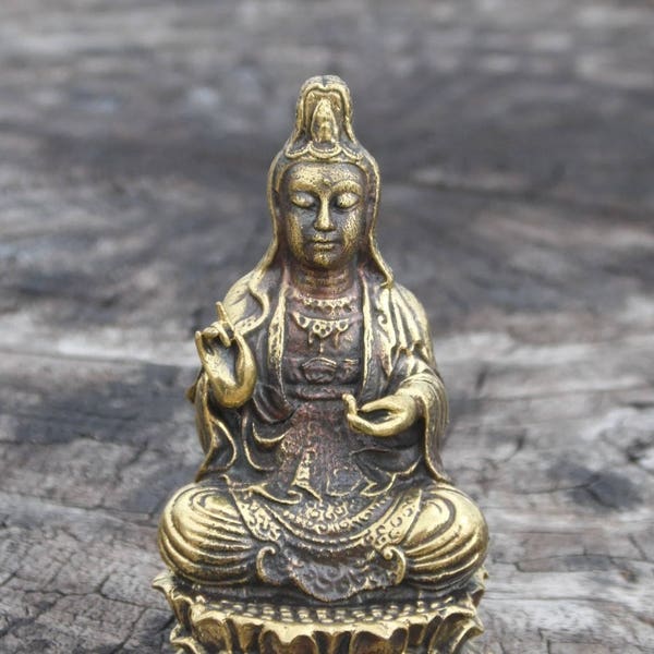 Guanyin (Quan Yin, Kuan Yin or Kwan Yin) Bodhisattva Brass Shrine Statue Travel Altar Pocket Deity Meditation Statue Compassion Goddess