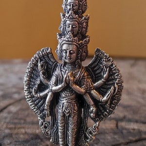Avalokiteshvara Thousand-Armed Brass Statuette Travel Altar Meditation Diety Shrine Statue