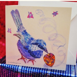 Cartes-cadeaux de Hanoucca, Par Michelle Kogan, Merlebleu adorable, cartes-cadeaux, Fêtes, Cartes de Hanoucca, Dreidel, Cartes saisonnières, Dreidels qui filent