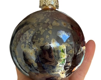 Handmade Christmas ornament metallic ceramic bauble O1