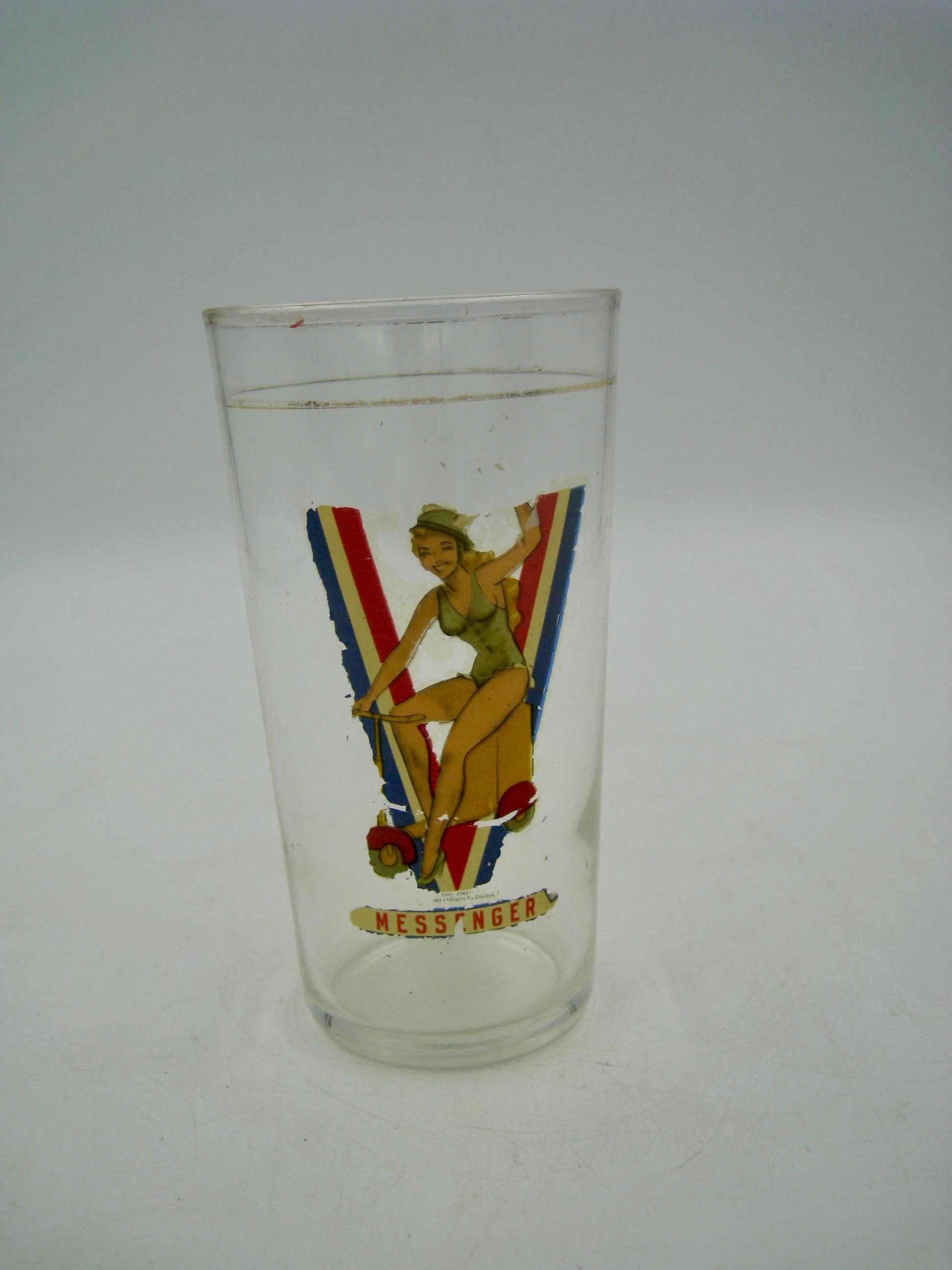 【セール中】1940年代ヴィンテージミルクグラスボトル VN0035 Olde Milk Glass ~夢を追う！ミルクガラスブランドを日本で復活