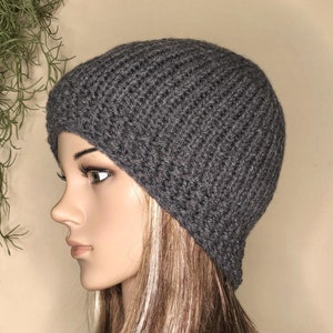 Knit Beanie, Women&#39;s Men&#39;s Skull Cap