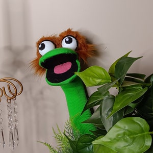 Groene monster sok handpop, kleuterschool speelgoed