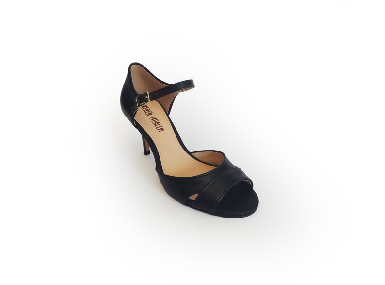 Black strap sandals Dress sandal Heel sandals Wedding sandals Leather sandals Black shoes Summer sandals Black high heel sandals