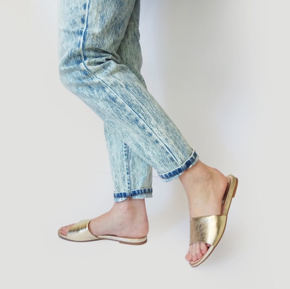 Leather flats, Wedding slippers, Gold flats, Golden slip on shoes, Womens flats, Gold slippers, Gold slip on shoes, bridesmaid slippers Leather flats, Wedding slippers, Gold flats, Golden slip on shoes, Womens flats, Gold slippers, Gold slip on shoes, bridesmaid slippers