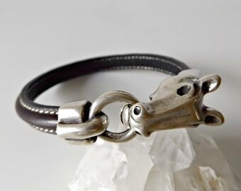 Horse bracelet, horse jewelry, equestrian bracelet, charm bracelet, equestrian jewelry, horses, horse lover gift, leather bracelet, K1824