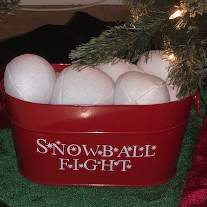 Snowball fight/Family gift/Holiday decor/Fleece Snowballs/Personalized-Fun-Kids-Christmas gif-Red Basket