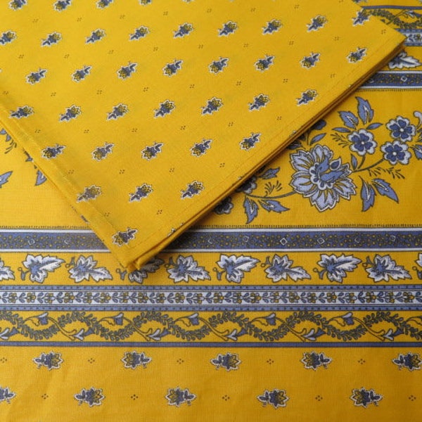 Linge de cuisine bleu et jaune. Serviette de table en coton, cadeau d'anniversaire français unique pour les moins de 25 ans en tissu provençal. Imprimé petites abeilles