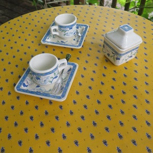 High quality Cotton Round tablecloth. Fabric from Provence. Yellow and blue kitchen linen. French Birthday gift. Small bistro size Patio