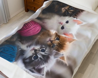 Couverture en velours pour chatons - jeté douillet, cadeau pour couple, accessoire de maison doux pour la famille, literie moelleuse, décoration pour amoureux des chats