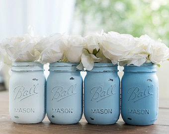 Painted & Distressed Mason Jar - Ombre Blue