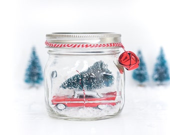 Vintage Car Mason Jar Snow Globe - 1958 Plymouth Fury Vintage Car Snow Globe - Red Car in Mason Jar with Bottle Brush Tree
