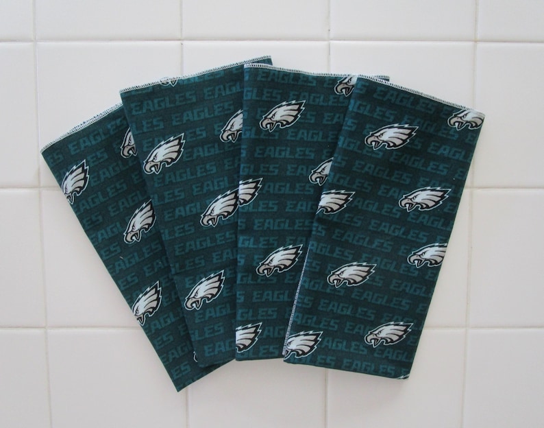 TheCountryBluebird NFL Team Cloth Dinner Napkins - Thumbnail 3