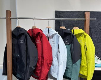 Arcteryx Alpha SV Jacke | Wasserdichte Gore-Tex Pro Shell | Outdoor-Jacke zum Wandern & Bergsteigen