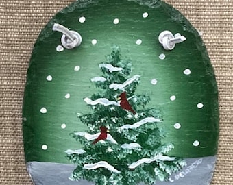Medium Evergreen tree, tree with cardinals, personalized welcome, slate welcome winter, custom winter slate sign, under 40