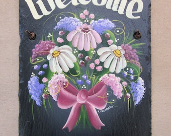 Hand painted slate,  Personalized sign, Daisy Floral welcome, decorative garden, wedding gift, under 50, shower gift, Slate Welcome Sign