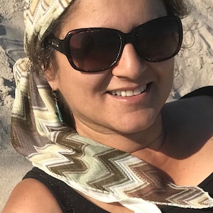 Copricapo popolare / Copricapo elegante / Foulard colorato / Hijab Tichel pre-annodato alla moda / Per capelli lunghi o corti / Prodotto negli Stati Uniti