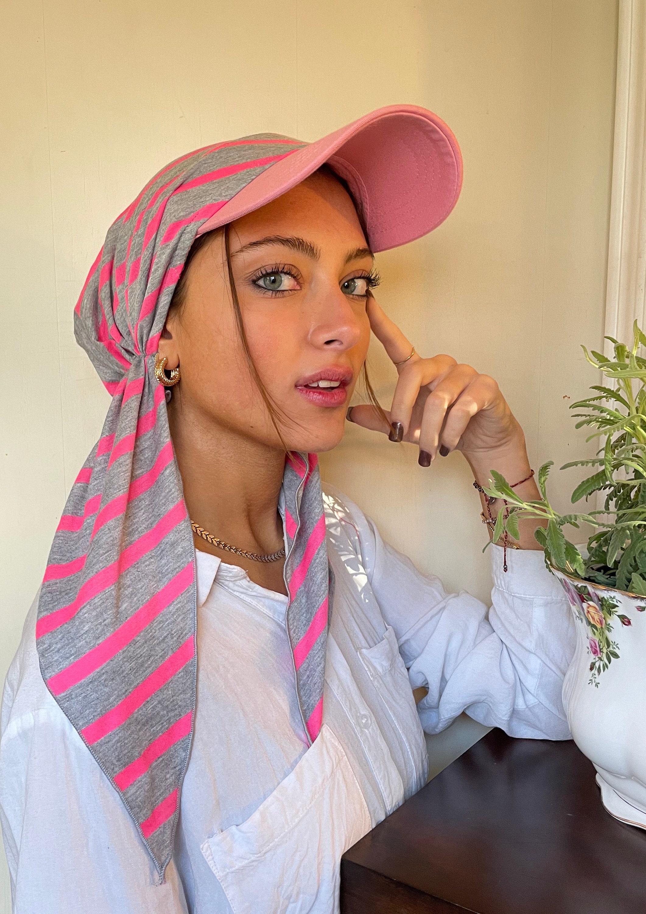 Cool Lightweight Sun Hat | Scarf With Sun Visor Attached
