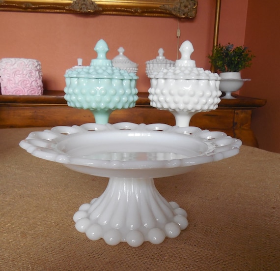 Milk Glass Cake Stand Small Cake Pedestal Cupcake Stand Vintage Dessert Stand Wedding Baby Shower Etsy Canada