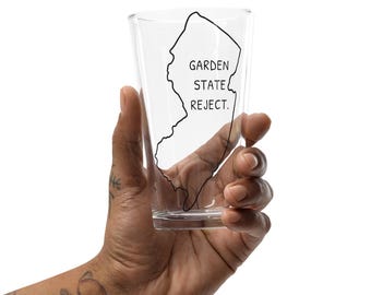 Garden State Reject Pint Glass, Funny New Jersey Map Beer Glass, NJ Gift, Jersey Humor Barware