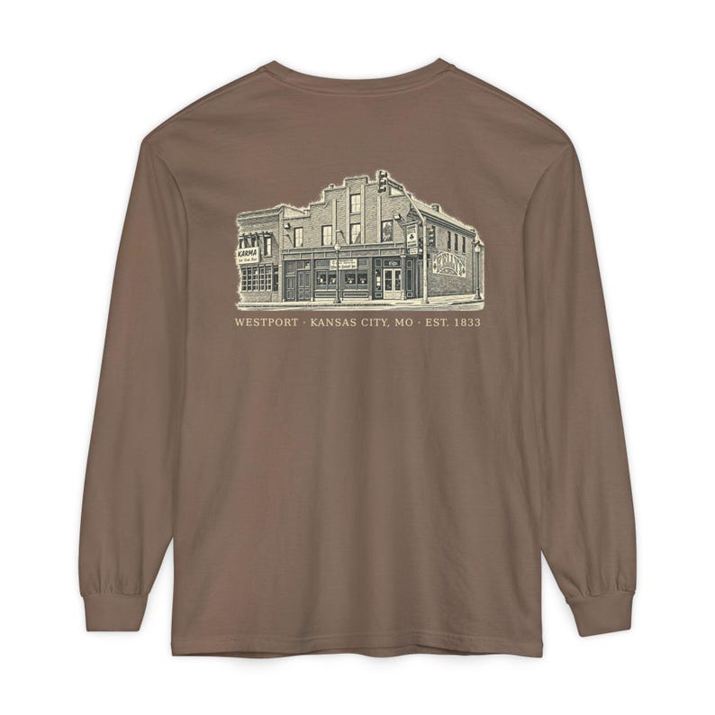 Camiseta de manga larga de Westport, Kansas City, código postal 64111, camiseta vintage de barrio de Kansas City, Comfort Colors, regalo de Kansas City imagen 2
