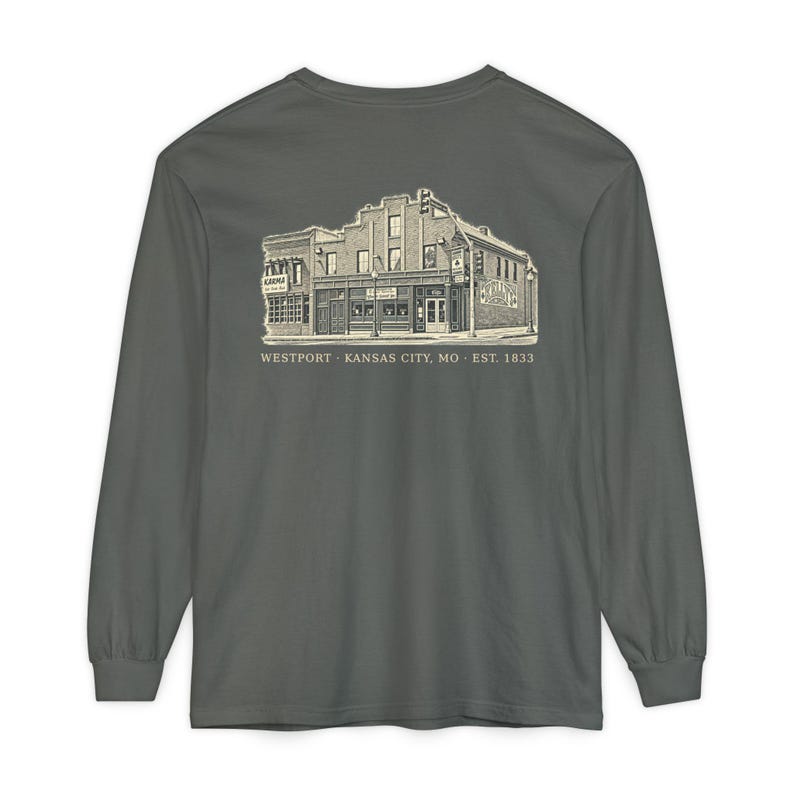 Camiseta de manga larga de Westport, Kansas City, código postal 64111, camiseta vintage de barrio de Kansas City, Comfort Colors, regalo de Kansas City imagen 4