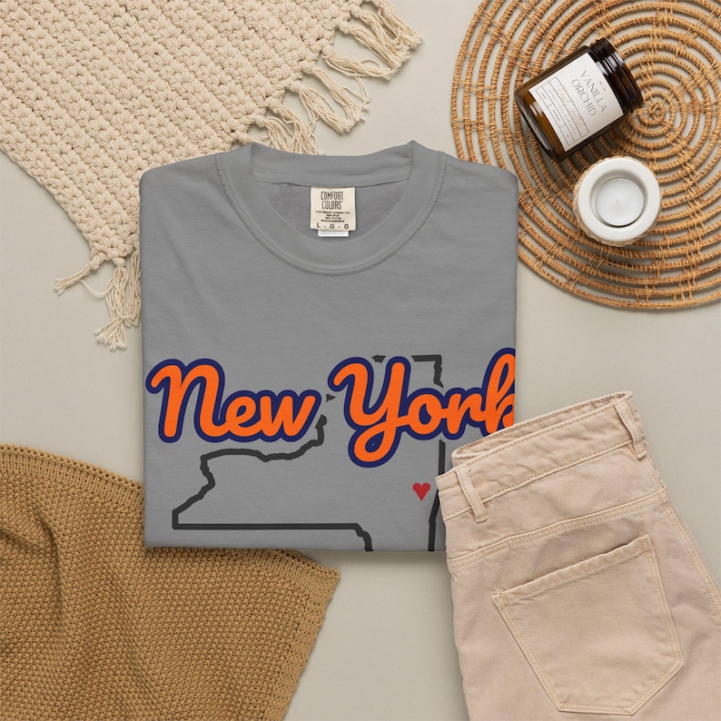 New York T-Shirt mit Staatsschriftzug | Vintage Comfort Colors Shirt | Herz auf Albany | Geschenk für New York Bild 13