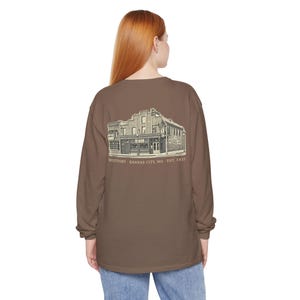 Camiseta de manga larga de Westport, Kansas City, código postal 64111, camiseta vintage de barrio de Kansas City, Comfort Colors, regalo de Kansas City imagen 13