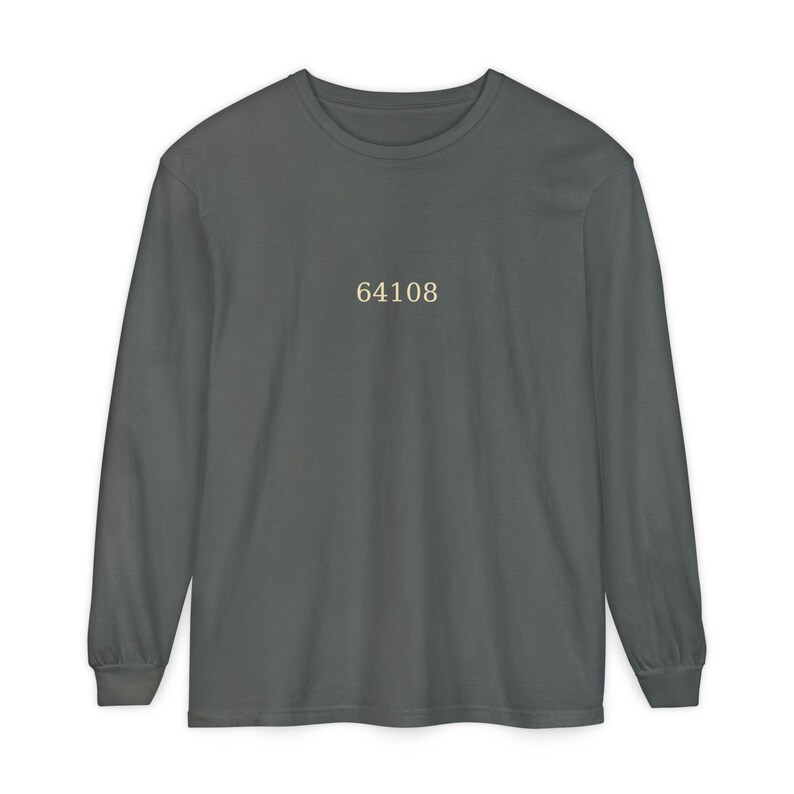 Crossroads Kansas City Long Sleeve Shirt, 64108 Zip Code Tee, Vintage KC Neighborhood Shirt, Comfort Colors, Kansas City Gift bild 3