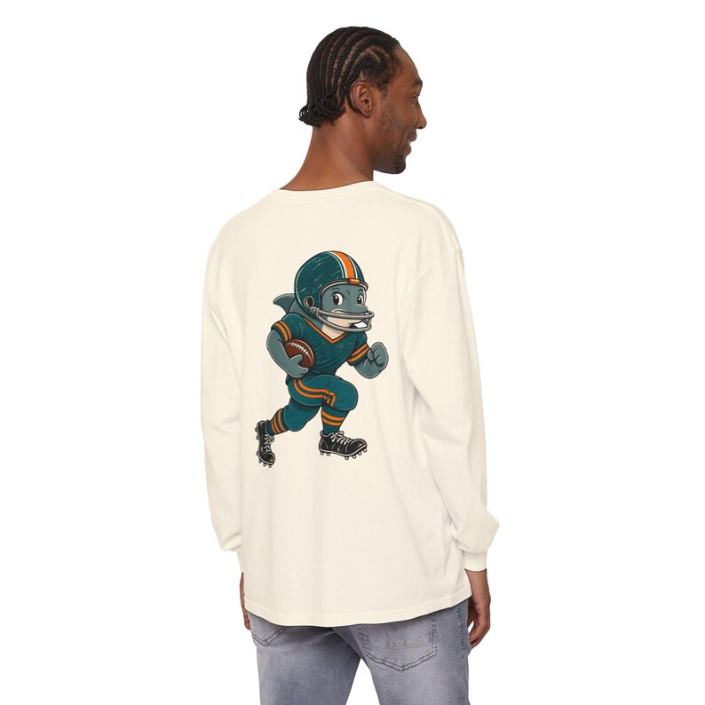 Dolphins Football Long Sleeve Tee, Retro Mascot Shirt, Comfort Colors Game Day Tee, Aqua and Orange Dolphin Running Back, Football Fan Gift bild 4