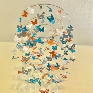 Listo para enviar, coral azulado gris y techo de mariposa blanco móvil, móviles de cuna, móviles de la guardería, regalo de ducha de bebé, apoyo de la foto, móvil bebé