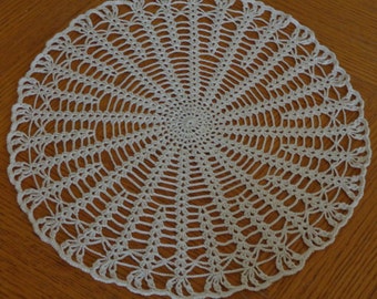 Vintage Inspired Round Hand Crochet Table Doily (17" diameter) / Lacy Crocheted Doily /Table Centerpiece / Mother's Day Gift /Table Topper