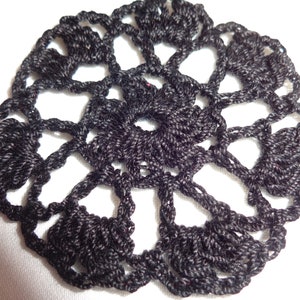 Set of 6 Crocheted Flower Mandala Applique width 2.5 / Crochet Applique for Clips, Jewelry, Earrings, or Clothes / Crochet Flower image 9