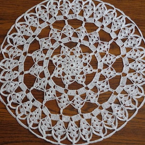 Crochet Handmade Doily (18&quot;) / Vintage Inspired Decor / Crochet Gift / Crochet White Table Runner / Crochet Table Centerpiece /Wedding Decor