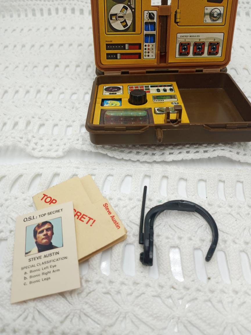 Kenner Six Million Dollar Man Exploding Briefcase, Six Million