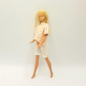 1971 Malibu Barbie- Vintage Barbie Dolls- TLC Barbies- 1970s Barbies- 1067- First Edition