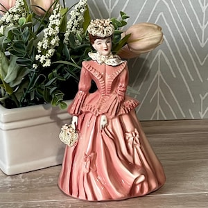 Pink Lady Figurine - Etsy
