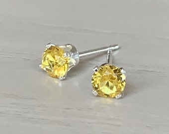 4mm topaz stud earrings / sterling silver, hypoallergenic