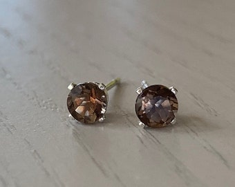4mm smoky quartz stud earrings / sterling silver, hypoallergenic