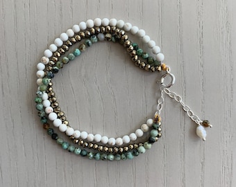 triple strand blue and white gemstone bracelet / adjustable
