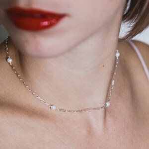 short pearl and chain necklace / sterling silver