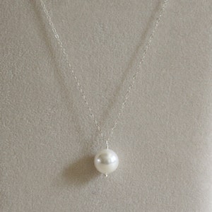 simple pearl pendant / sterling silver or gold filled