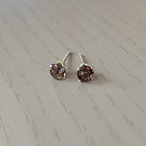 4mm smoky quartz stud earrings / sterling silver, hypoallergenic image 3