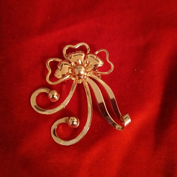 Vintage Heart Ribbon Brooch--C