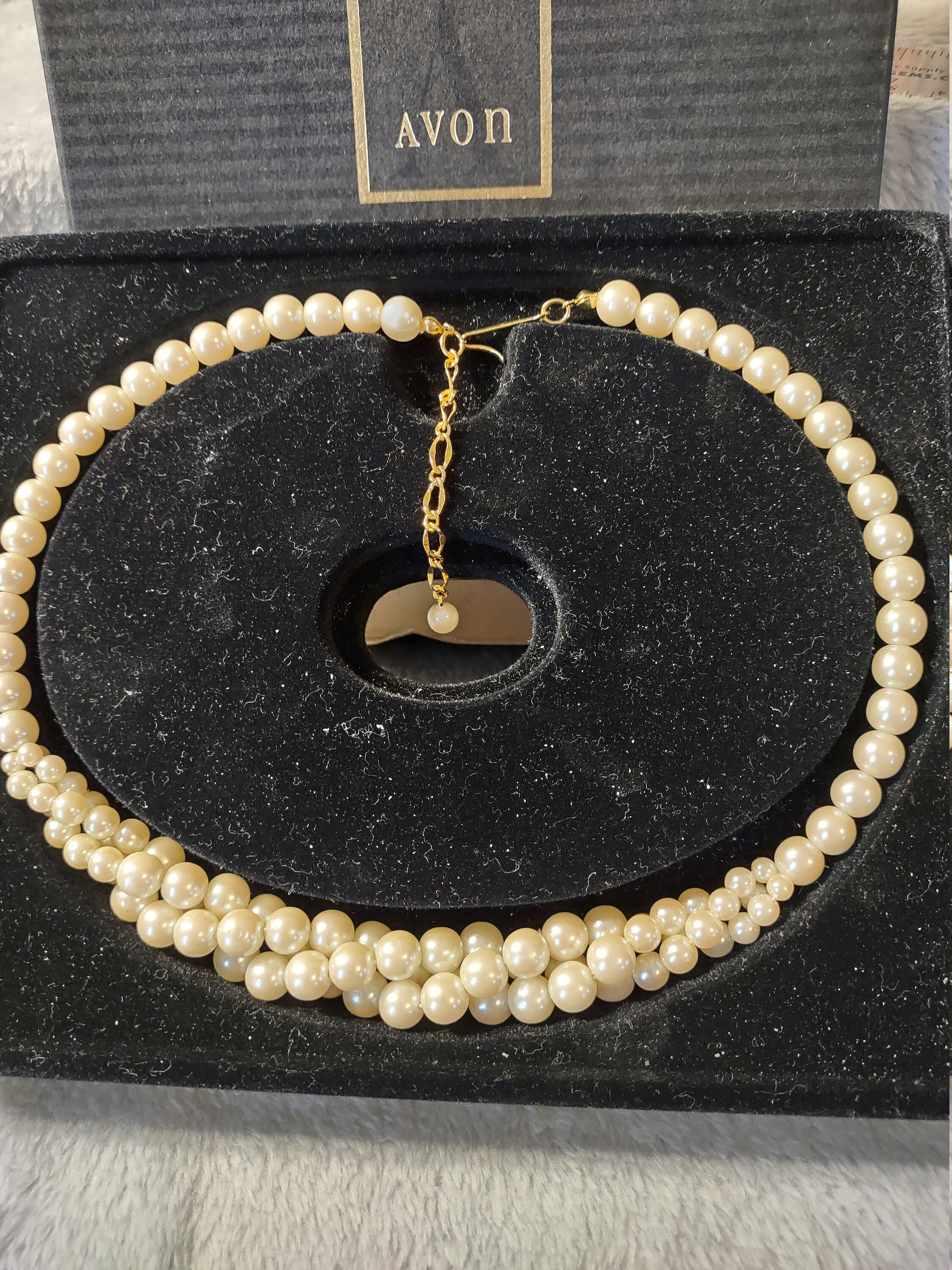 Vintage Avon Pearl Necklacer - Etsy 