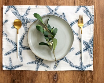 SeaFriends Navy Placemat. Table Décor Setting.Colors: Blue and White. Size - 12" x 17"