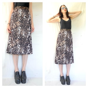 90er Jahre/Y2K Gothic/Rocker Stretch Jersey Leopardenmuster über dem Knie ein Linienrock