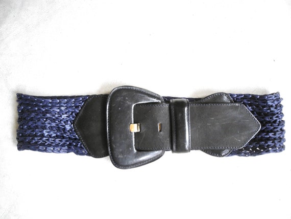 VINTAGE Raffia Navy Leather Woven Belt 90s/80s Ethnic Navy Woven Raffia and Leather Wide Belt - Etsy main image 3