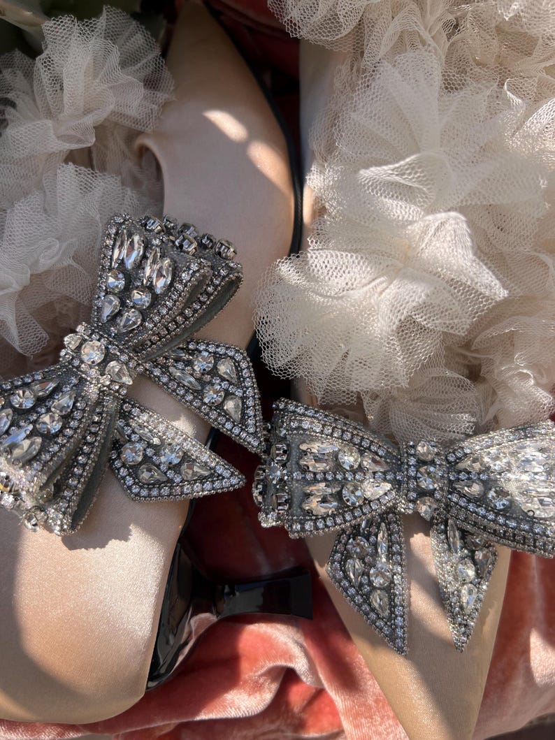 Pair vintage style shoe clips,bows, Marie Antoinette style,bow coquette ,Cinderella,bridal shoes,shabby chic,wedding jewelry, bridgerton image 4
