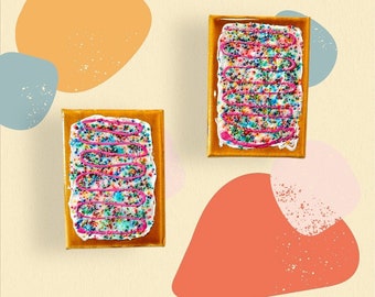 Unique toaster pop pastry tart , 3d wall art, gift for bestie, cupcake sprinkles resin art, fake food breakfast bar